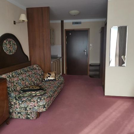 Apartamenty Rodzinne Przy Plazy Колобжег Номер фото